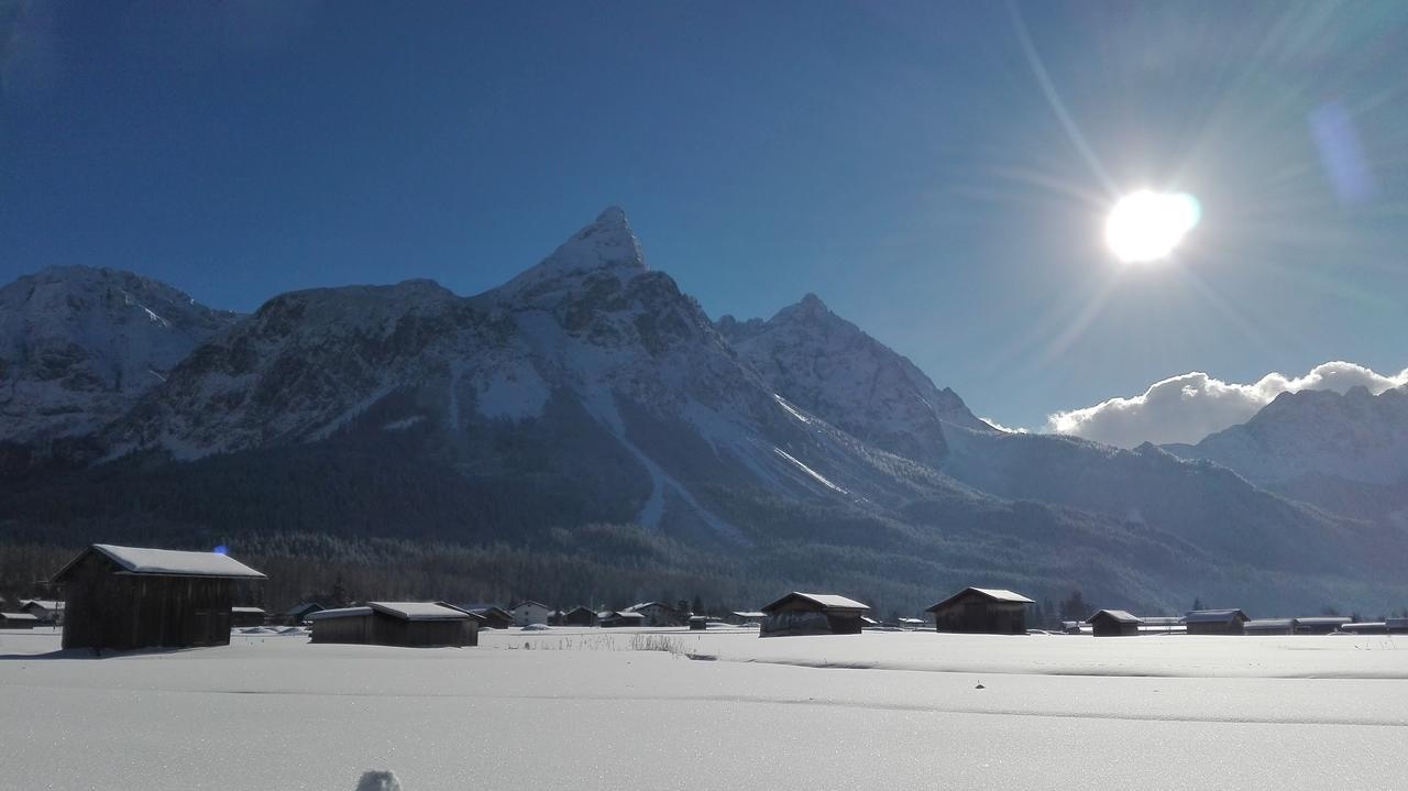 Das Halali - Dein Kleines Hotel An Der Zugspitze Ehrwald Luaran gambar