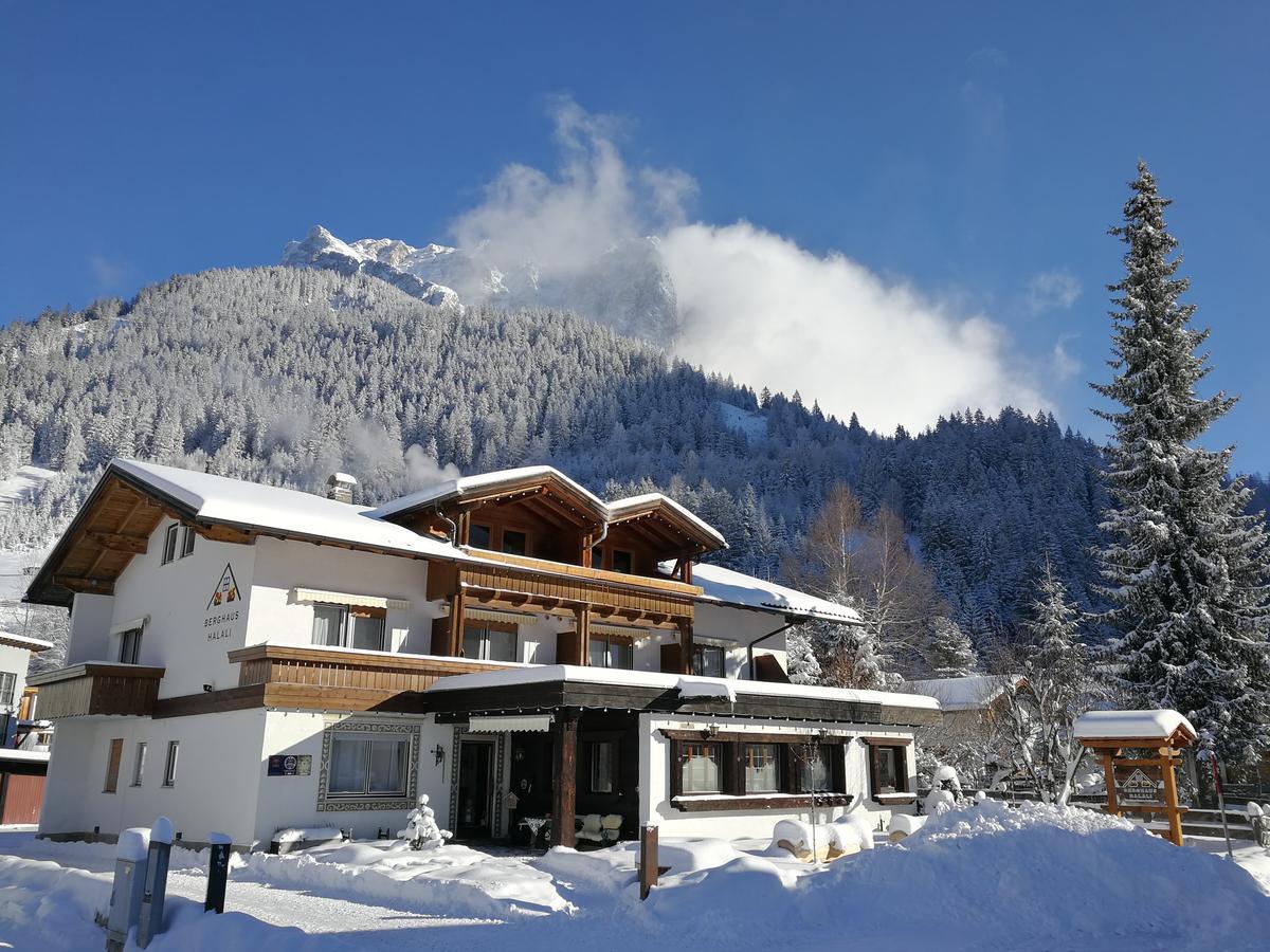 Das Halali - Dein Kleines Hotel An Der Zugspitze Ehrwald Luaran gambar